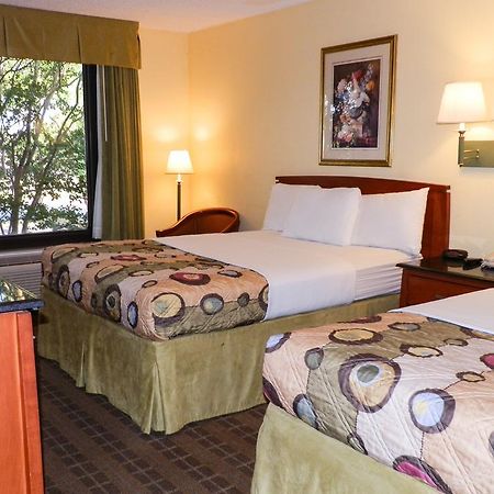 Regency Hotel & Conference Center ジャクソン エクステリア 写真